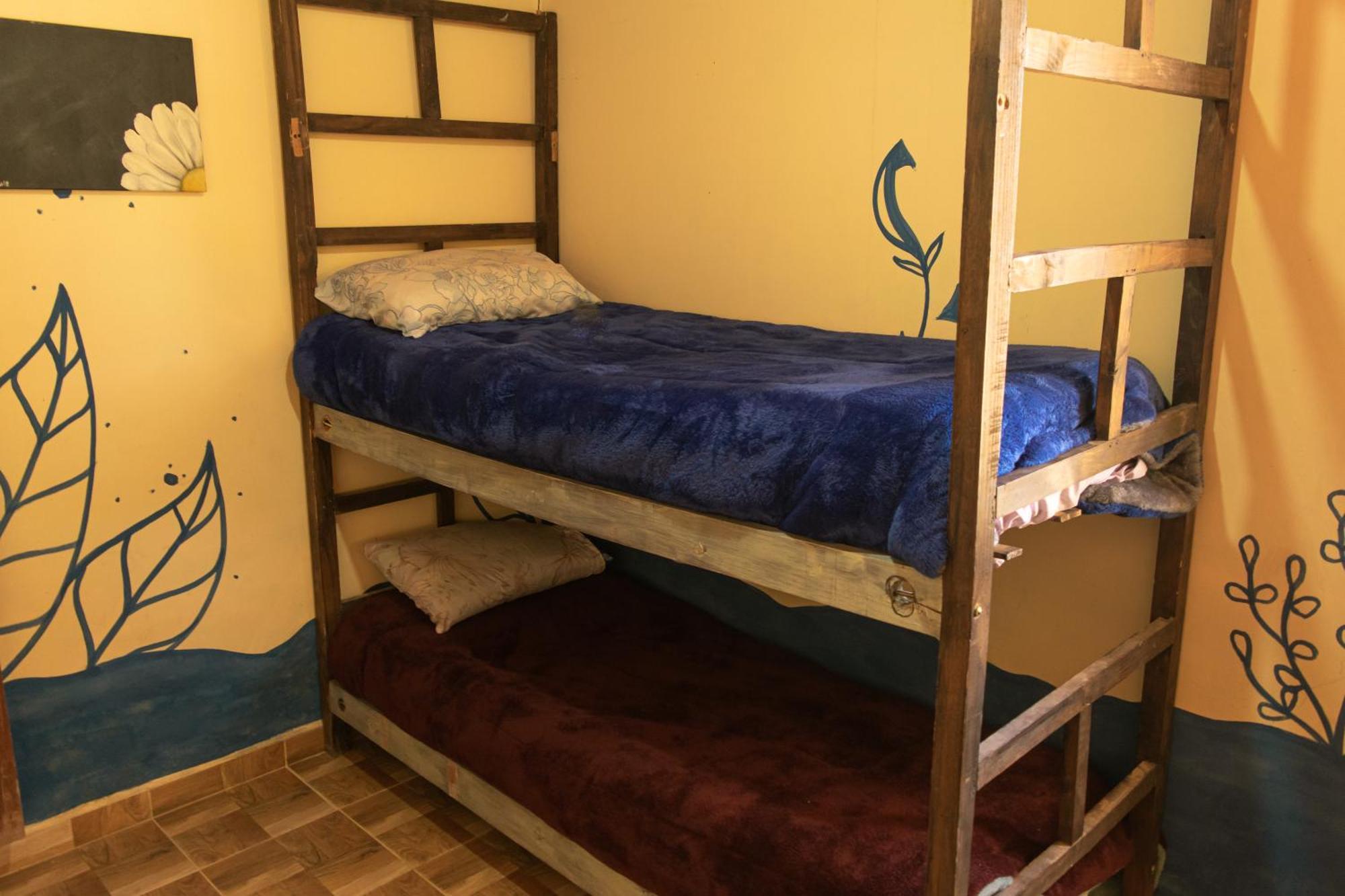 Acusi Hostel Camping Humahuaca Luaran gambar